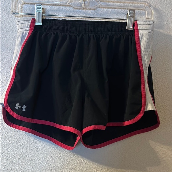 Under Armour Women's Black and Pink Shorts - Picture 1 of 7
